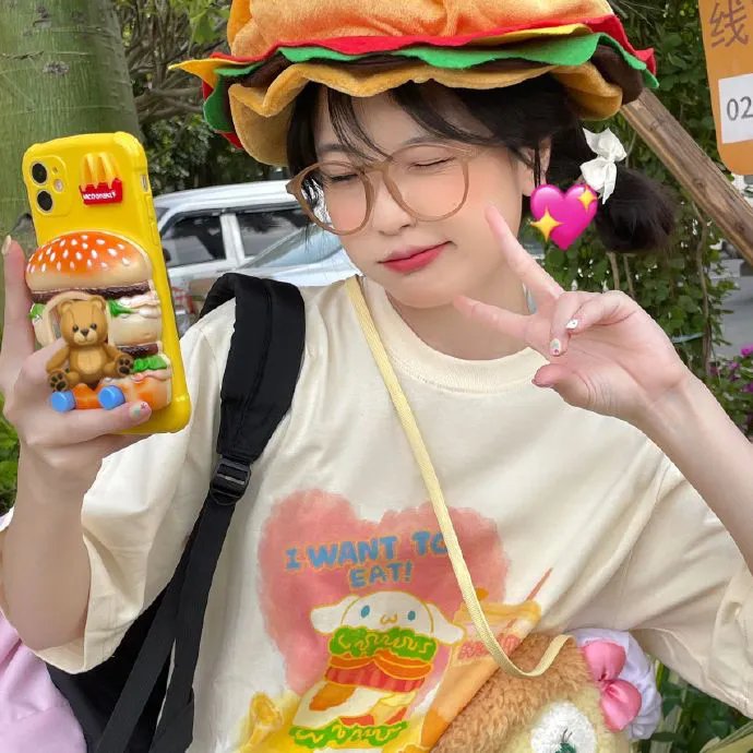 心声泄露，真千金逆袭成团宠